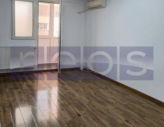 DE VANZARE APARTAMENT 2 CAMERE 46 MP | DECOMANDAT| METROU LUJERULUI - Poză 2