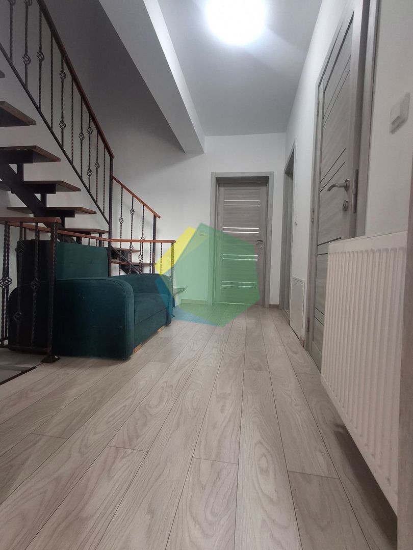 Vilă duplex moderna cu curte generoasa in Otopeni - Poză 6