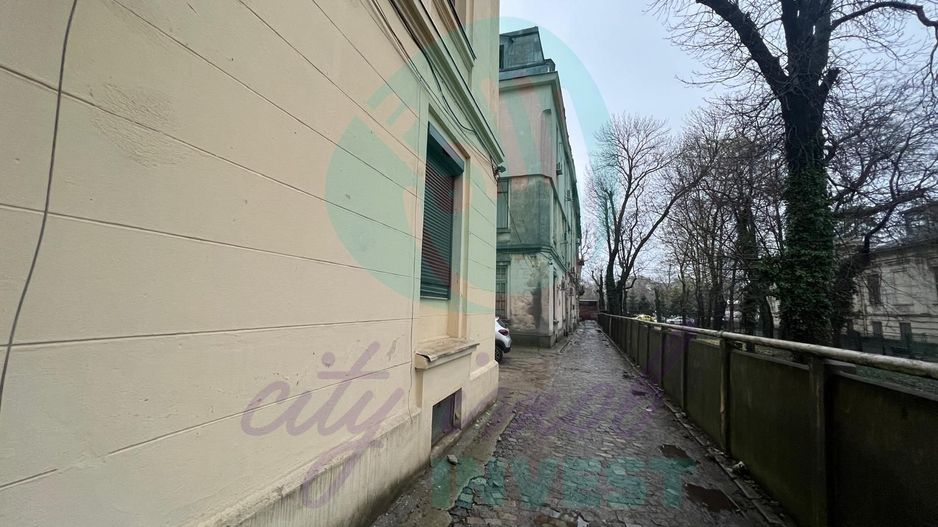 Apartament 3 camere+Birou la mansarda  |Calea Victoriei | Ideal firmă/birou - Poză 15