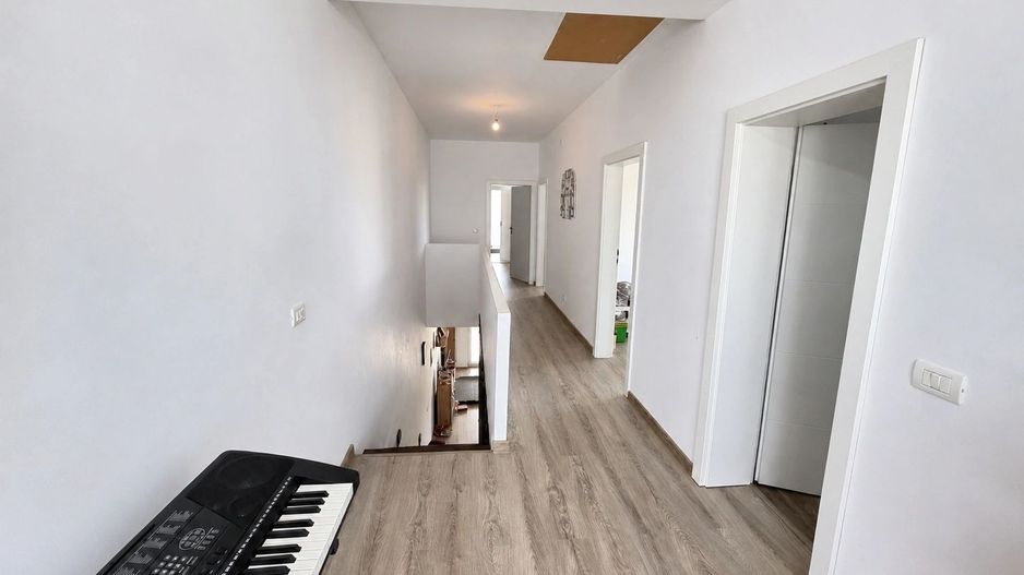 DUPLEX P+1E DE VÂNZARE ÎN MOṢNITA NOUĂ - Poză 16