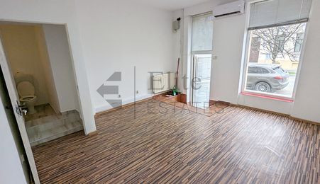 Spatiu comercial de inchiriat central