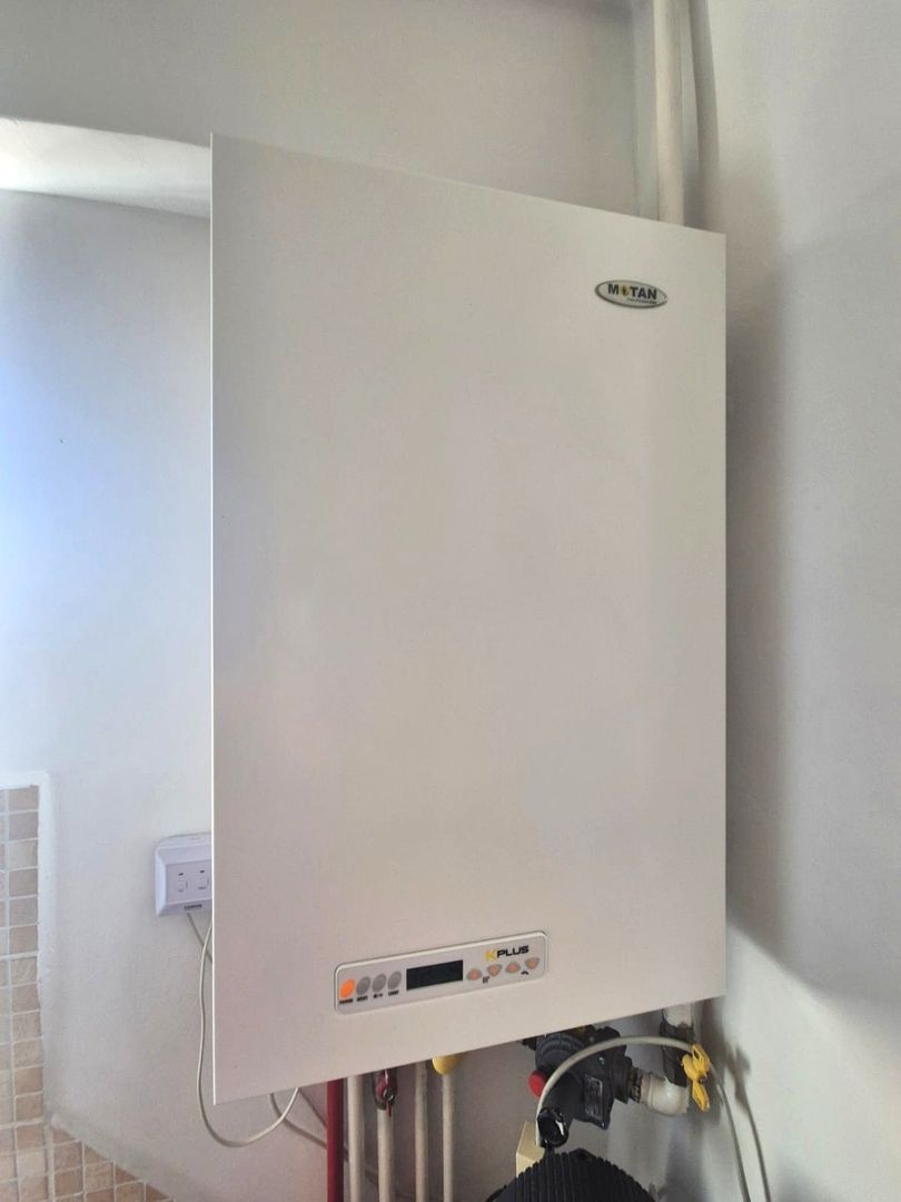 Centru Civic, apartament pretabil familie sau studenti. - Poză 10