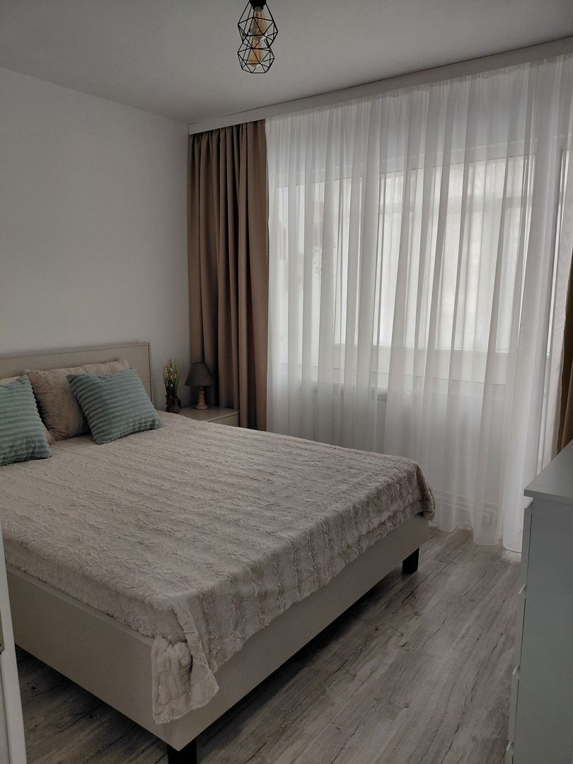 🏡  Apartament 3 camere – Micro 16,  etaj 2, (în spate la Siret) - Poză 11