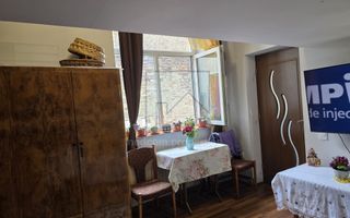 Vanzare apartament 4 camere - Sebastian - Vulcan - Poză 4