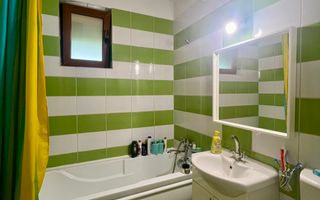 Apartament spatios cu 3 camere pe strada privata - Poză 6