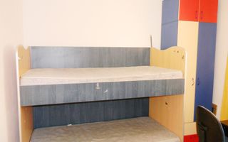 Apartament cu 3 camere mobilate,cartier Tractoru - Poză 6