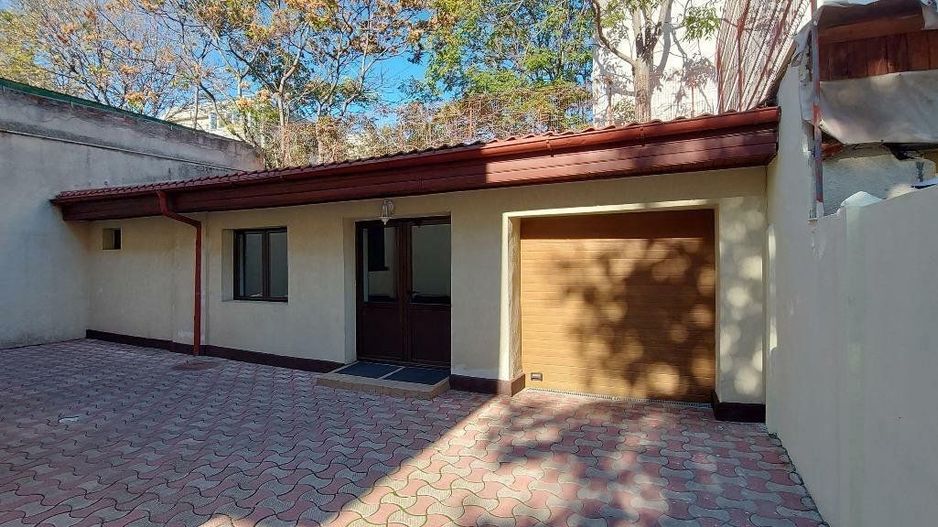 Vila de vanzare direct de la proprietar. - Poză 3