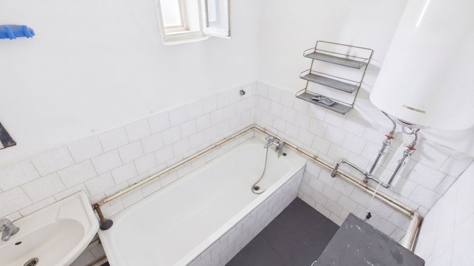 Casă Tileagd, 25 km Oradea, teren 328 mp - Poză 19