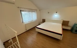 Casă / Vilă cu 4 camere de închiriat în zona Aradului - Poză 24