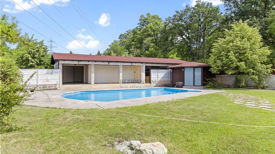Vila exclusivista cu piscina, sauna si crama, 479.27 mp, langa padure - Poză 19