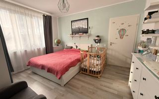 Apartament nou, luminos, cu curte proprie și parcare inclusă - Poză 2
