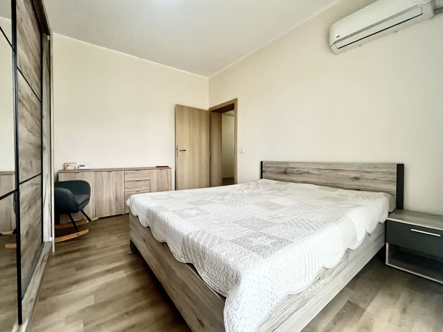 2 camere, decomandat, modern si primitor, la intrare in Dumbravita - Poză 4