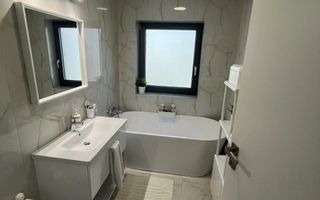 Casa spectaculoasa, zona privata, finisaje de lux. - Poză 12