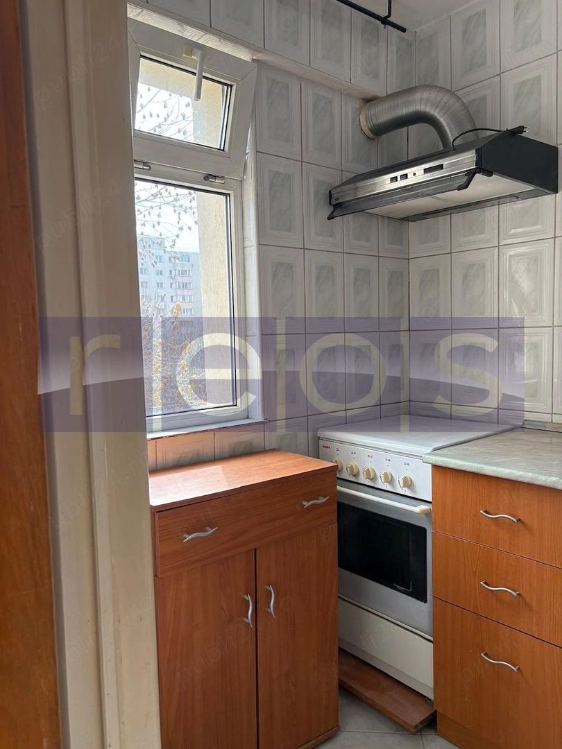 VANZARE GARSONIERA LUMINOASA | 22 MP | ETAJ 4/10 | ZONA TEIUL DOAMNEI - Poză 3