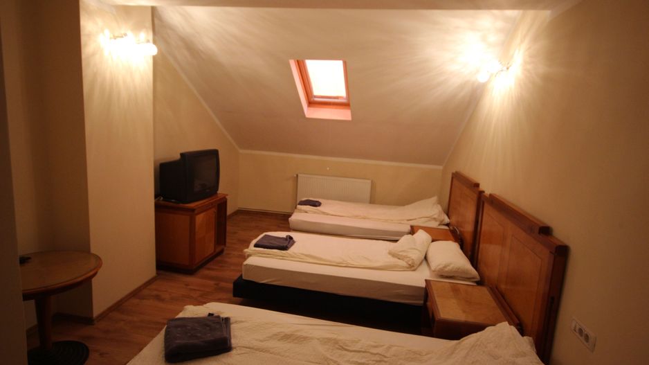 Vila  destinatie camin batrani - Poză 20