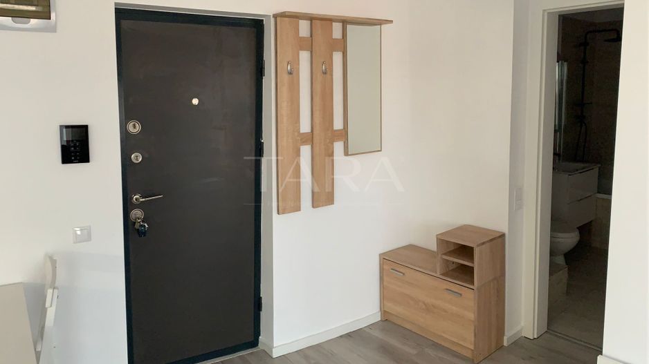 Apartament modern cu două camere în complex rezidențial nou. - Poză 2