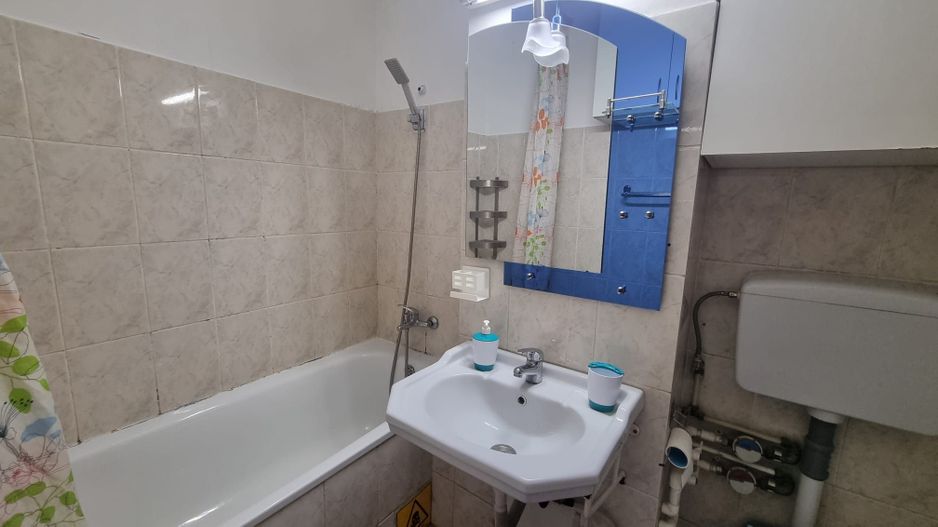 Vanzare Apartament 2 Camere Stradal pe Bd. Mircea Voda - Poză 12