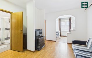 De închiriat - Apartament cu 2 camere -  Zona Confecții - Arad
