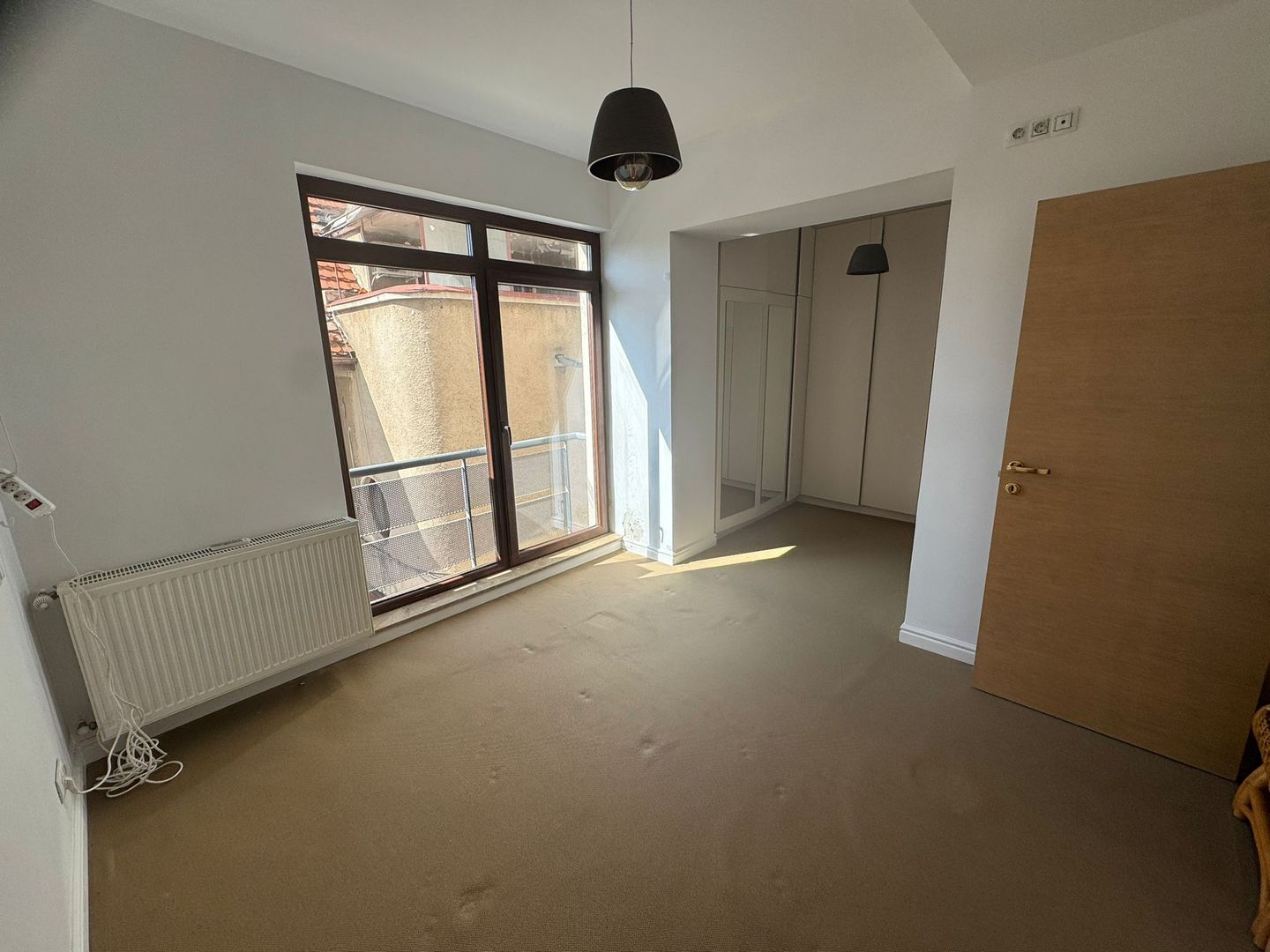 Comision 0% | 3 camere Domenii | Bloc Boutique - Poză 5