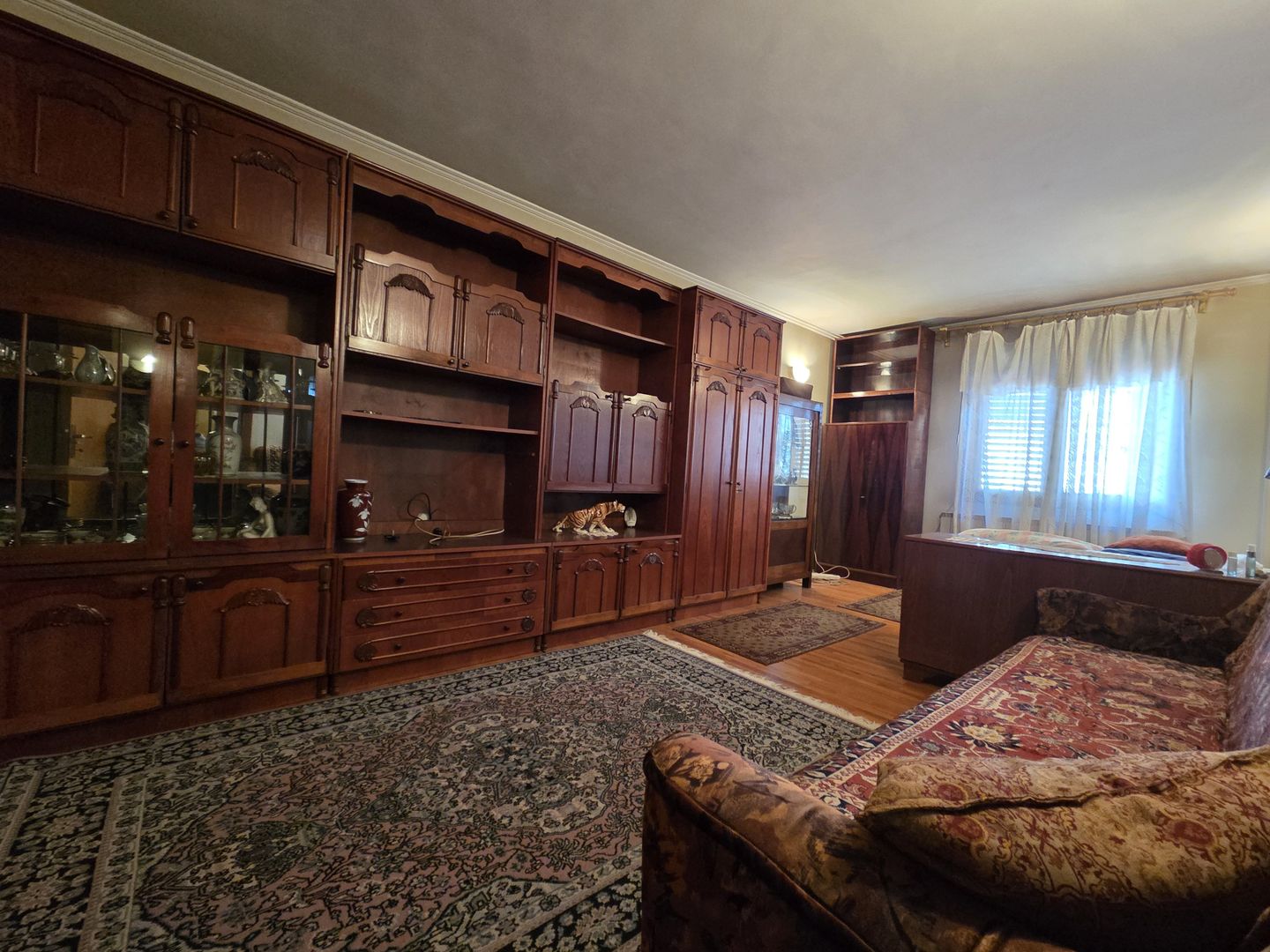 NOU! Vila in spatele Bisericii Bazilescu - Poză 11