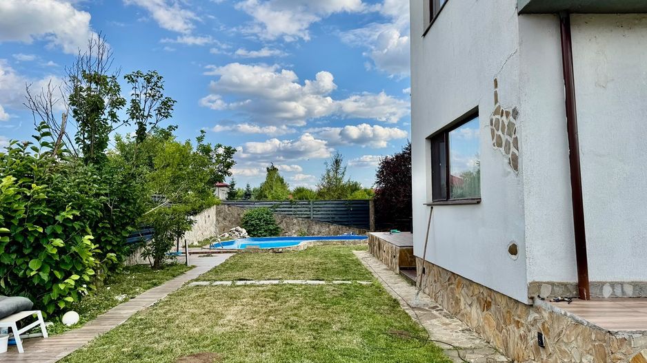 Casă elegantă cu piscină și curte generoasă – Otopeni Ferme - Poză 15