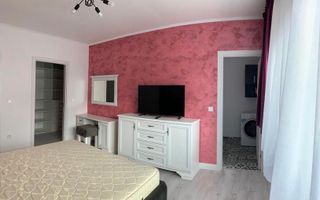 Casă spațioasă cu finisaje de lux și teren generos - Poză 6