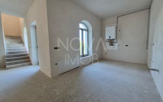 Casa generoasa cu 5 camere, 2 bai, dressing si parcare – Sura Mica - Poză 15
