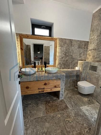 Vilă de lux, zonă premium, finisaje high-end – Iași, zona Tudor Neculai - Poză 13