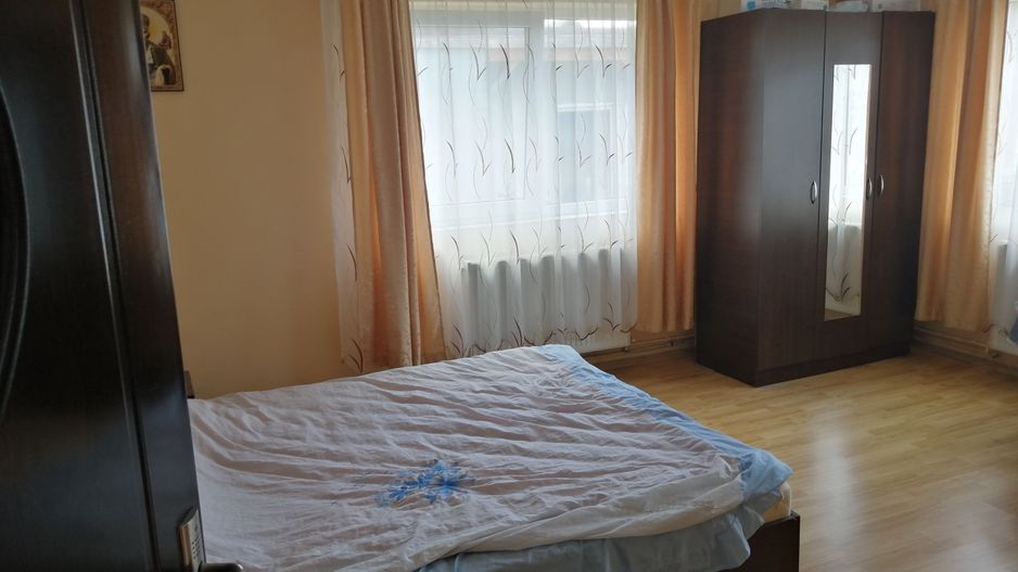 Vanzare Case in imprejurimi - Poză 3