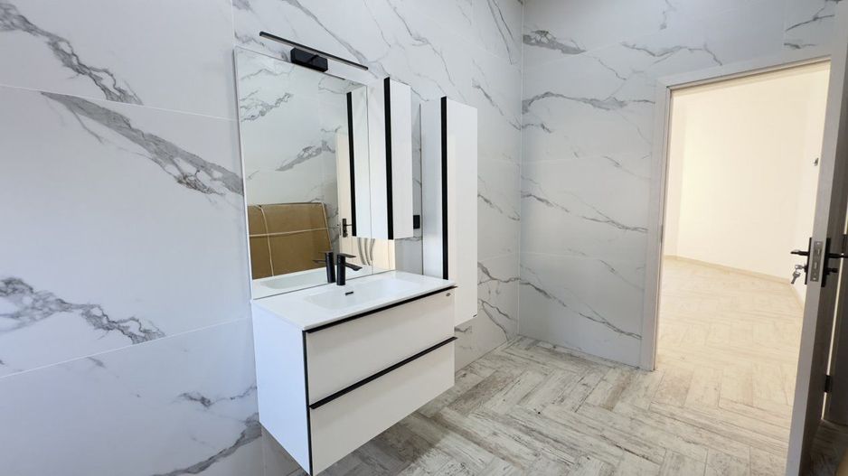 Inchiriere Casă 3 camere 154 mp, Teren 630 mp - Str. T. Vladimirescu - Carei - Poză 17