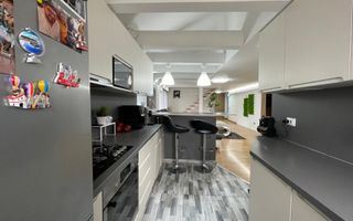 Apartament de vanzare, cu 4 camere,  82.4 mp. -Calea Cisnadiei (Ciresica) - Poză 4