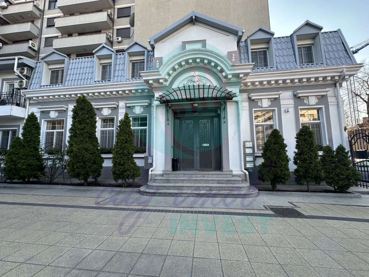 Casă renovată și consolidată, ideală pentru birouri sau activități comerciale - Poză 1