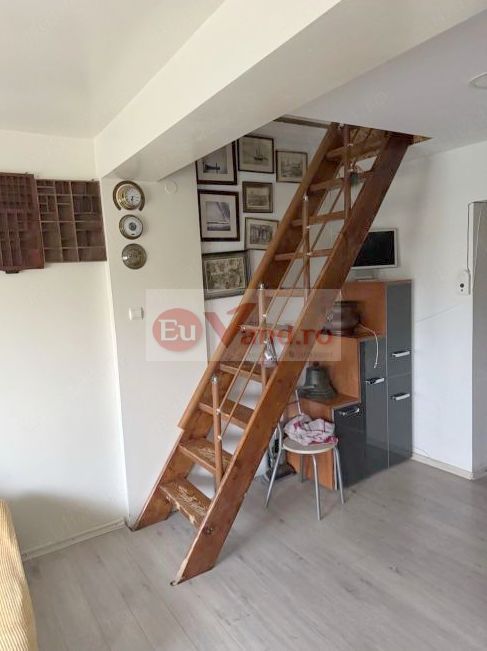 De inchiriat apartament cu 2 camere, Micro 13, et. 5, 300 euro - Poză 4