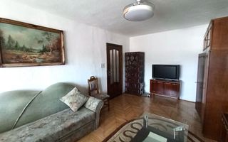 Apartament decomandat 3 camere 72 mp+spatiu depozitare 30 mp-Central - Poză 2