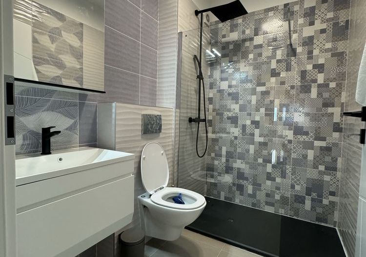 De inchiriat apartament cu 3 camere , Metalurgiei sector4 - Poză 8