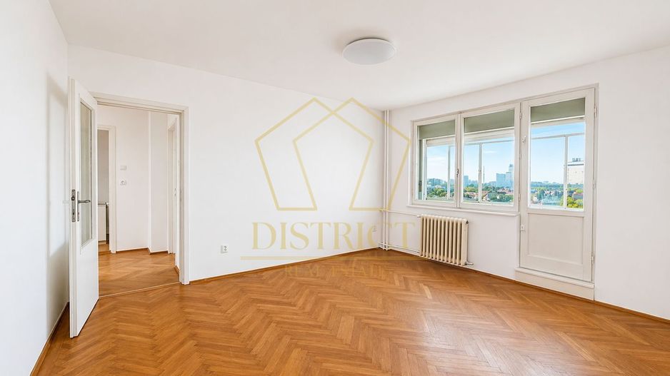 Apartament cu 3 camere și boxa | B-dul Take Ionescu - Poză 1