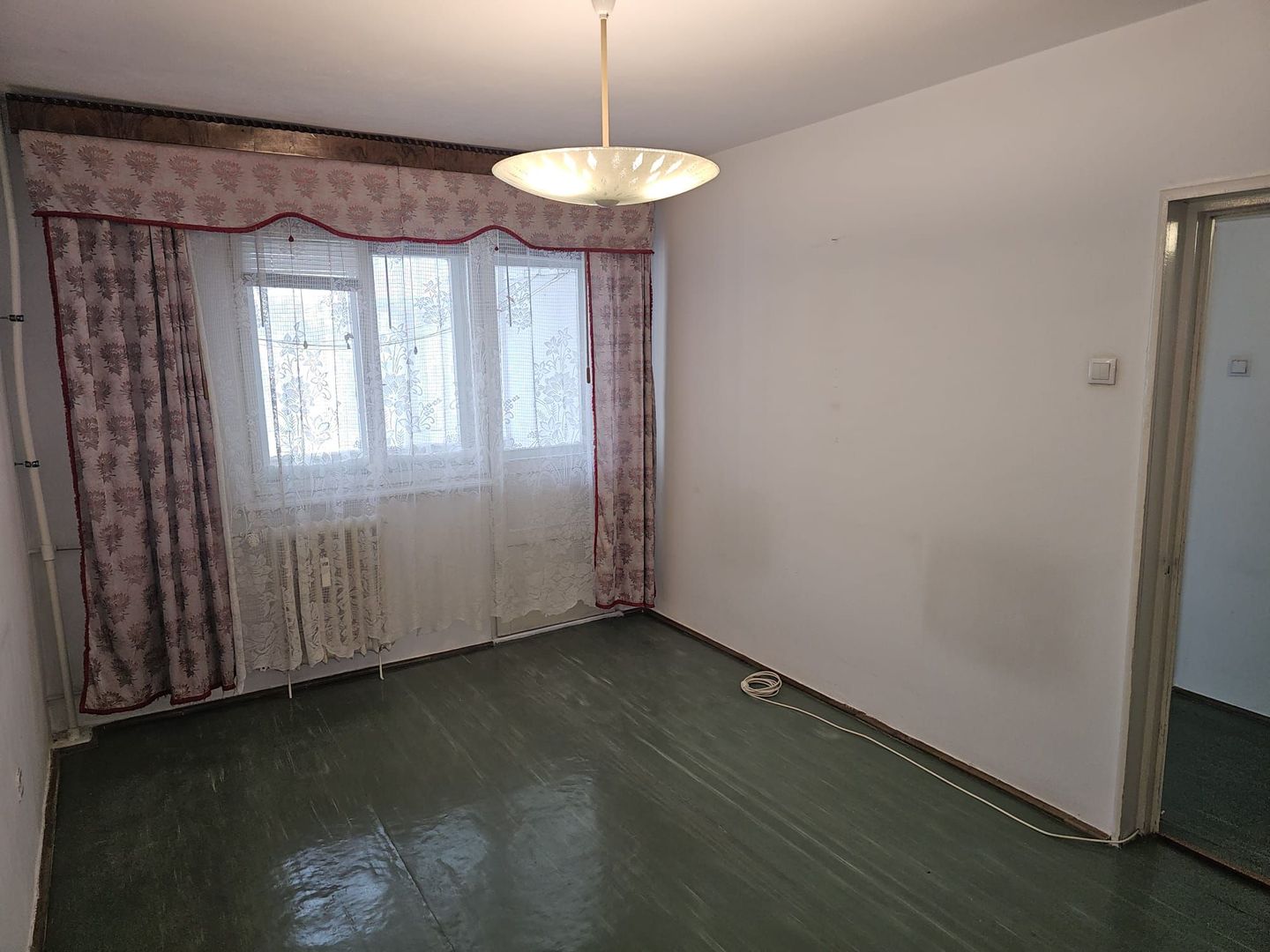 Apartament 2 camere decomandat Emil Racovita - Poză 2
