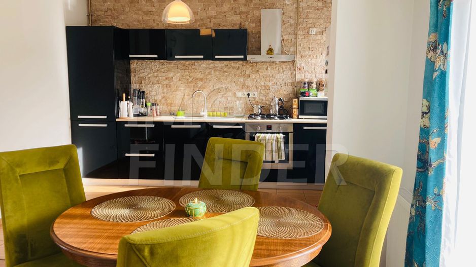 Apartament la Cheie cu Garaj si Boxa in Buna Ziua - Poză 2