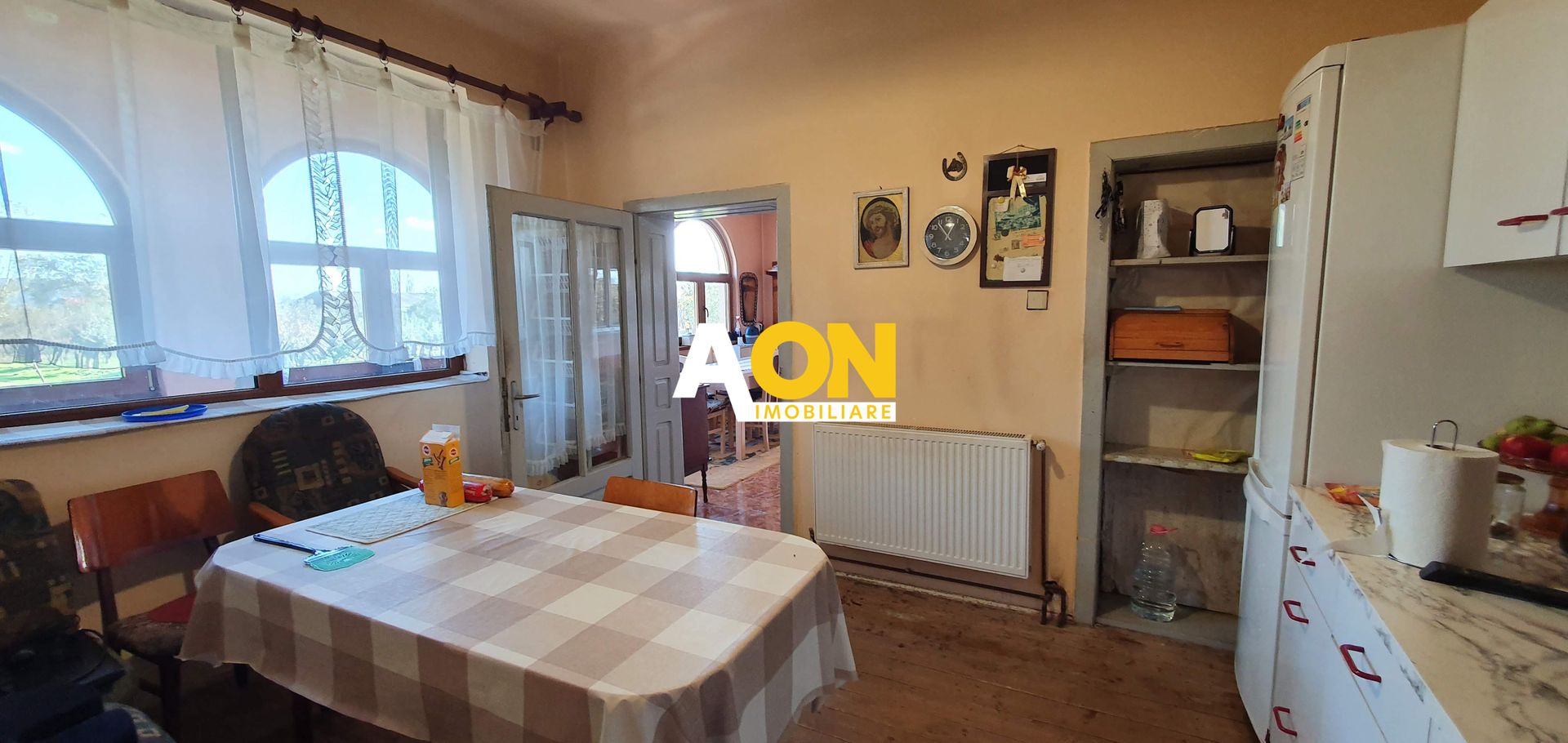 Casa cu 4 camere, la asfalt, 6200 mp teren, sat Sard, com. Ighiu - Poză 10