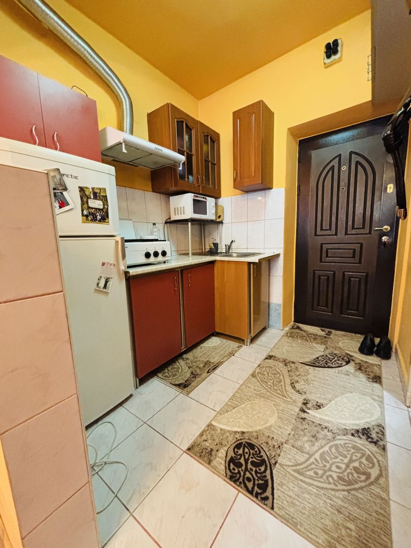 Garsonierǎ Decebal mobilat, utilat - Poză 5