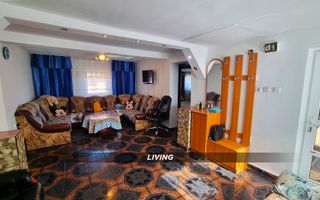Casa de vanzare in Borlesti, Pomi | 37 ari teren | Comision 0% - Poză 5