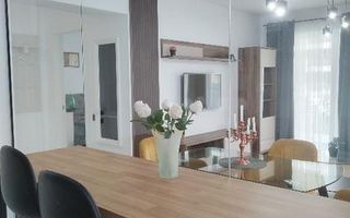 Apartament 2 camere lux, piscină, grădină, parcare suprateran - Poză 12