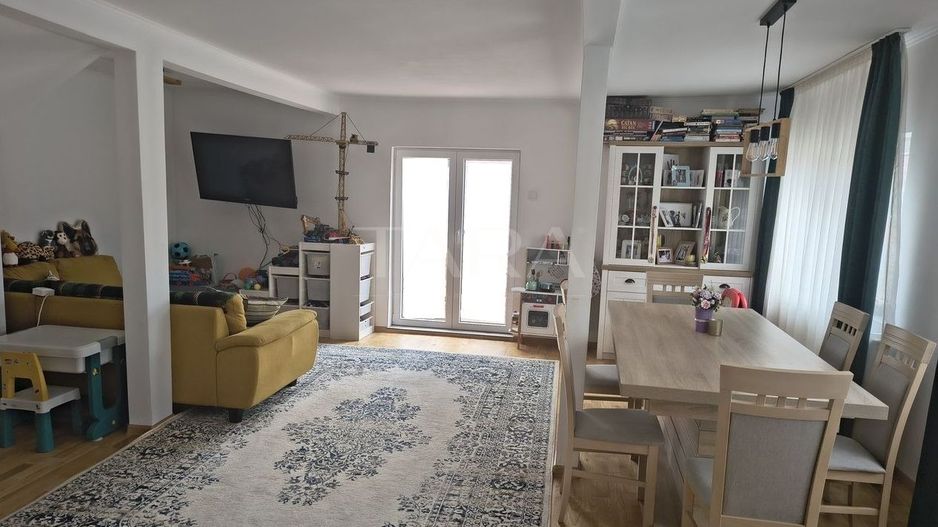 Apartament 4 camere, 127 mp + terasă 27 mp, Baciu - Poză 2