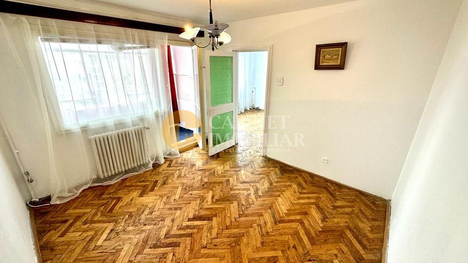 Apartament cu 2 camere la bulevard - 50mp - Bloc fara risc - Podu ros - Poză 8