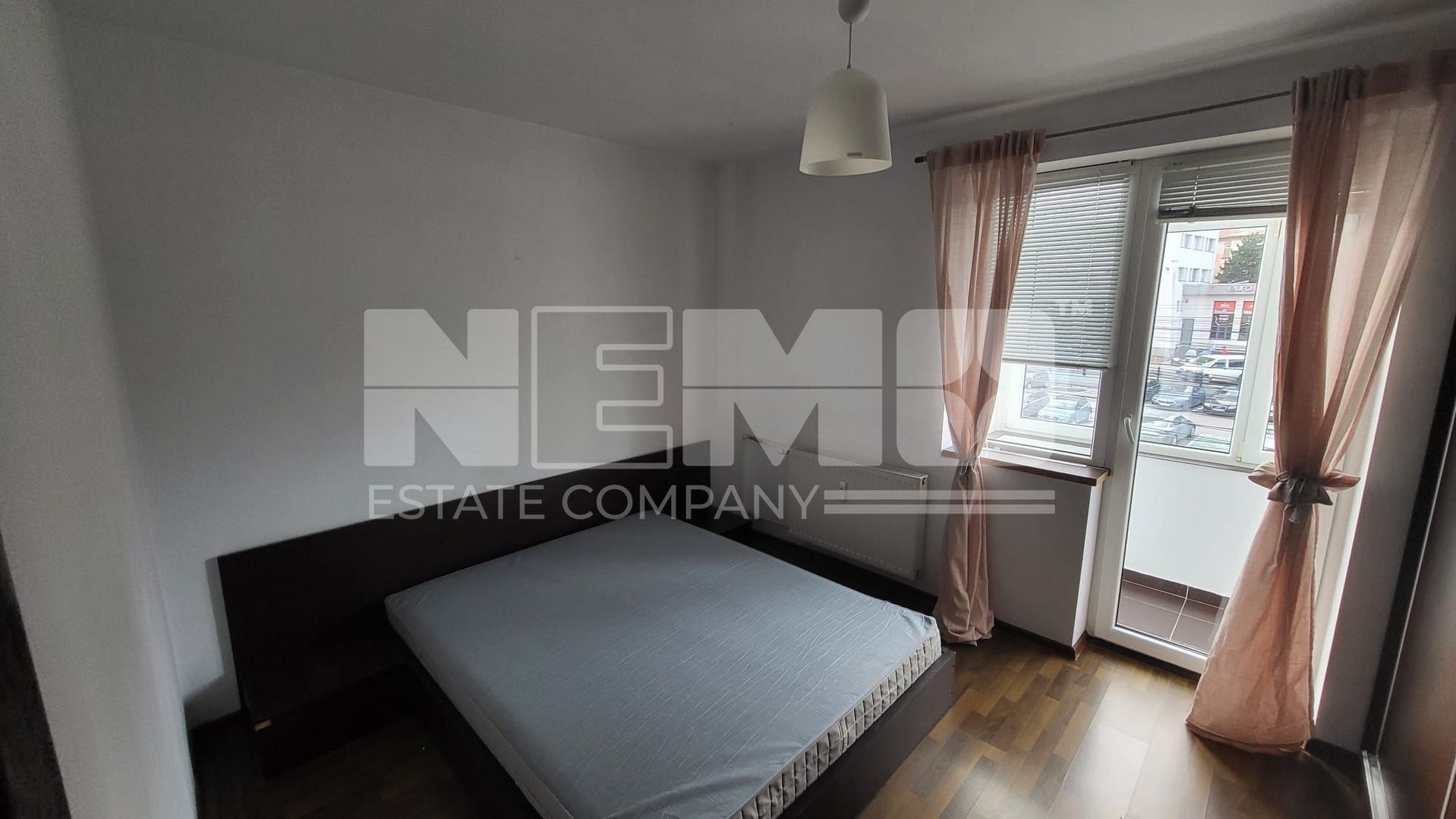 Inchiriez apartament 2 camere I Suceava /Ultracentral I 400euro /luna - Poză 3
