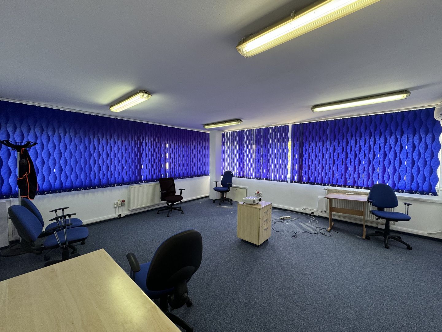 Clădire Multifuncțională de Vânzare în Târgu Mureș, Zona Gării - Poză 25