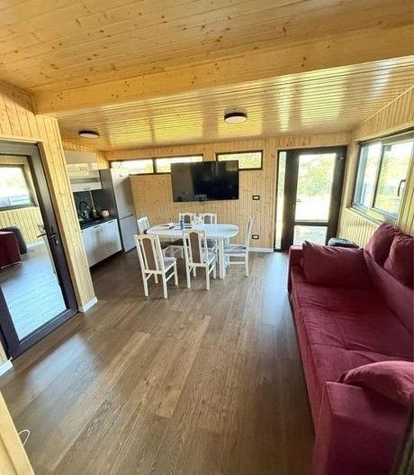🏡 Casă Înșiruită Spațioasă cu 3 Dormitoare și Filigorie – 190.000 € - Poză 4