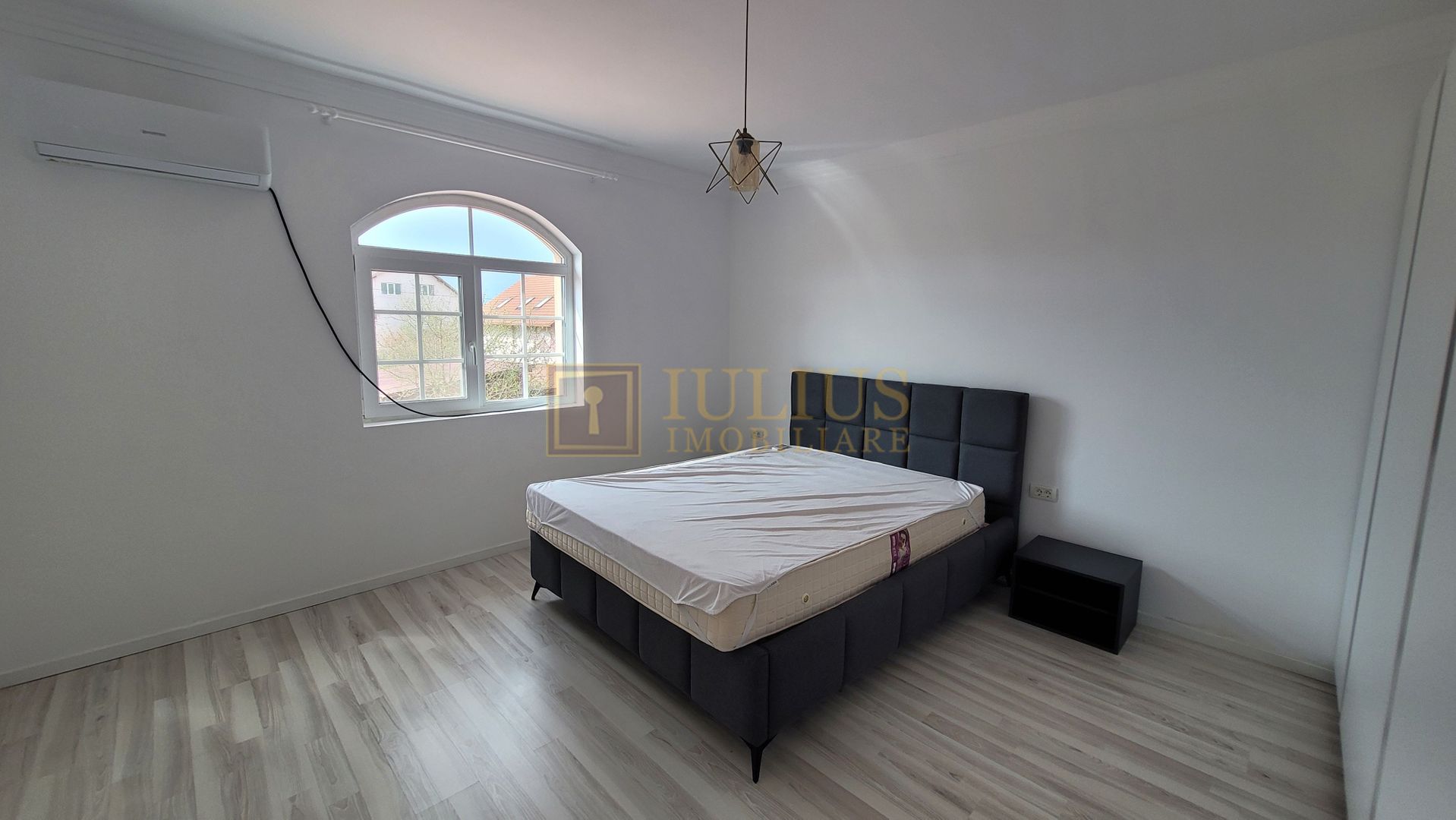 1/2 duplex, 4 camere – Moșnița Nouă, Cartier Europa - Poză 12