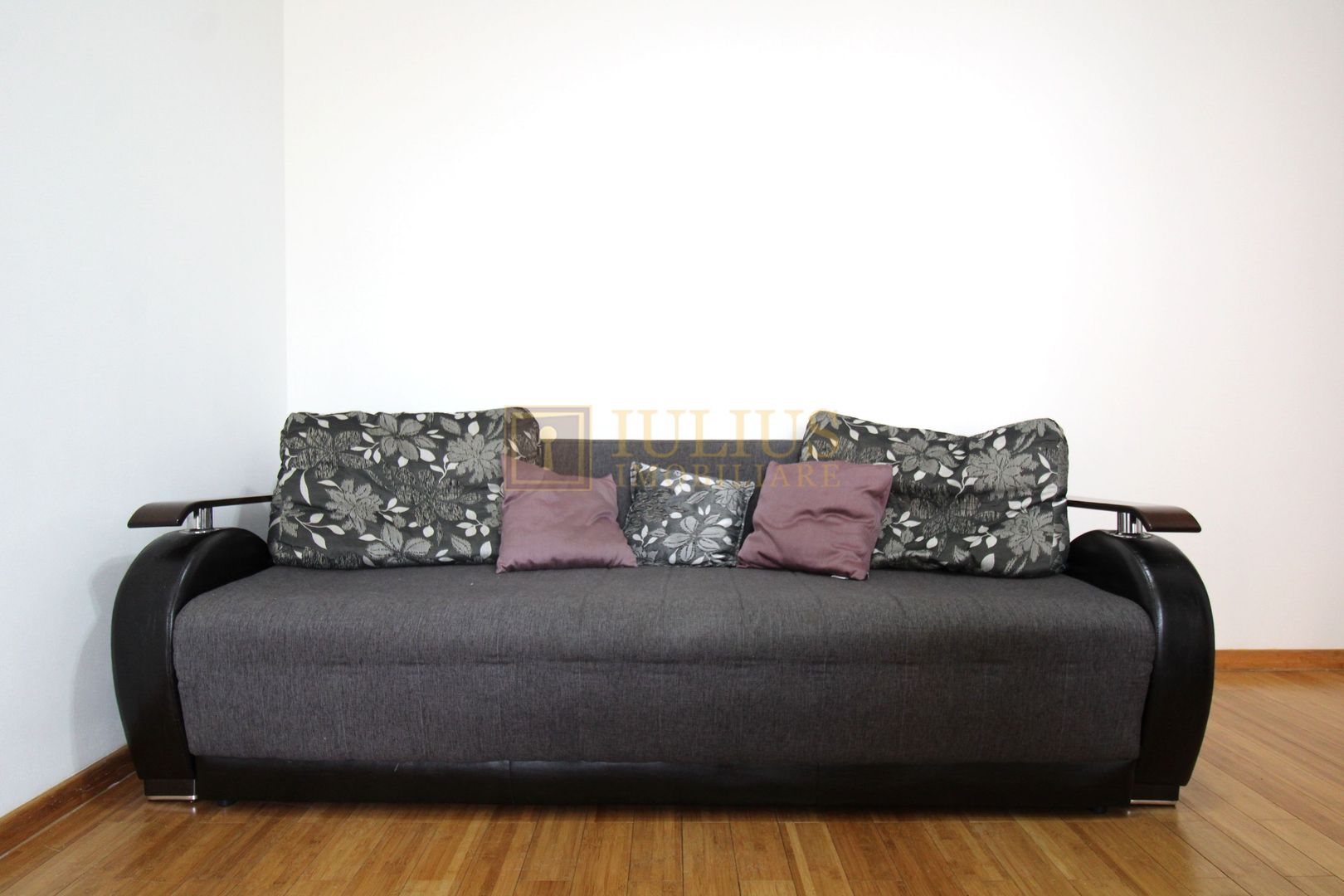 Stadion/Complex Studentesc;3 camere, 2 dormitoare egale, centrala proprie si AC. - Poză 3