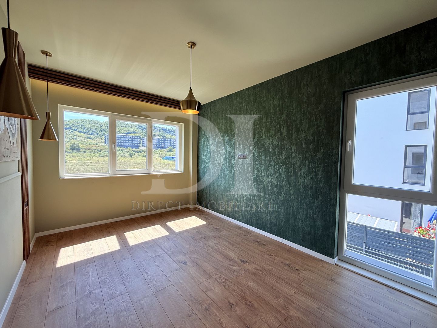 Apartament etaj intermediar / bucatarie separata / Zona Terra - Poză 7